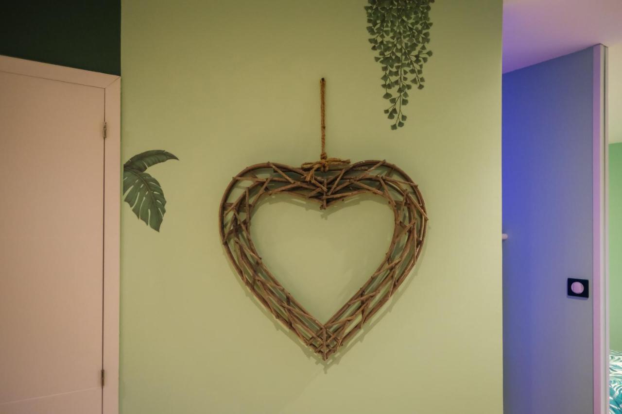Avroult Delit D'Amour المظهر الخارجي الصورة